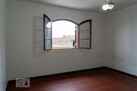 Casa à venda com 280m², 3 quartos e 2 vagasQuarto 3