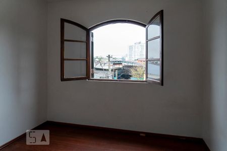 Casa à venda com 280m², 3 quartos e 2 vagasQuarto 2