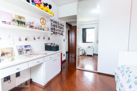 Apartamento à venda com 180m², 3 quartos e 4 vagasSuíte1