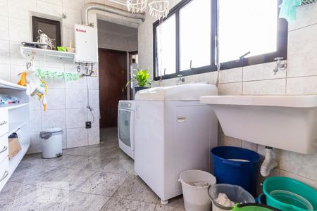 Apartamento à venda com 180m², 3 quartos e 4 vagasÁrea de Serviço