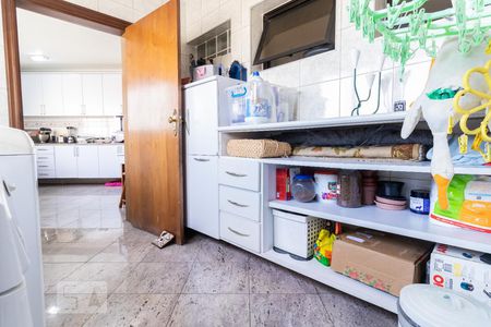 Apartamento à venda com 180m², 3 quartos e 4 vagasÁrea de Serviço