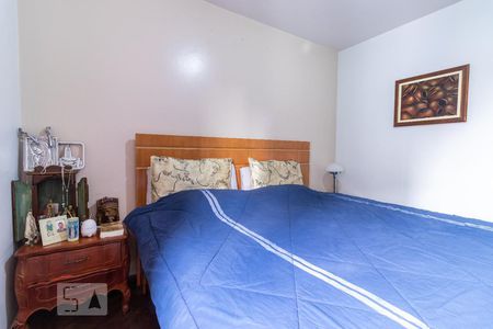 Apartamento à venda com 180m², 3 quartos e 4 vagasSuíte 2