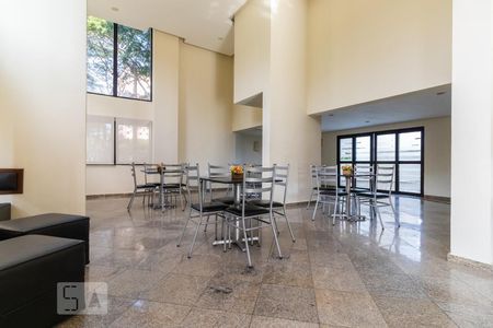 Apartamento à venda com 180m², 3 quartos e 4 vagasÁrea comum - Salão de festas