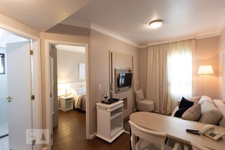 Sala de apartamento para alugar com 1 quarto, 32m² em Pinheiros, São Paulo