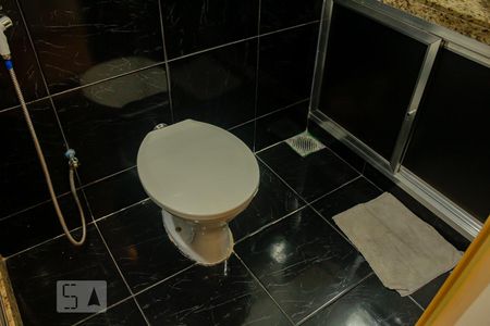 Casa à venda com 65m², 2 quartos e 1 vagabanheiro social