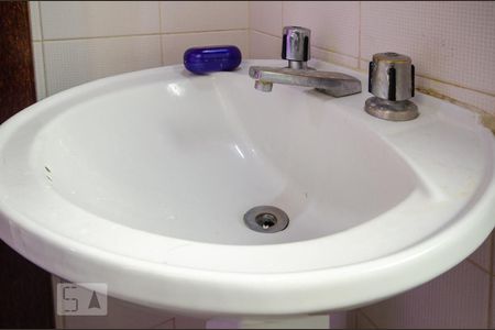 Apartamento para alugar com 193m², 4 quartos e 3 vagasBanheiro - Torneira