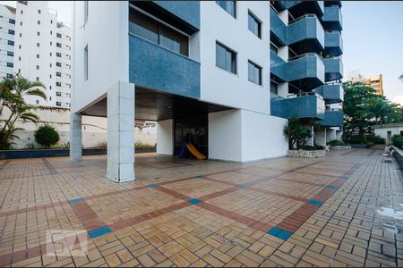 Apartamento para alugar com 193m², 4 quartos e 3 vagasÁrea Comum - Playground