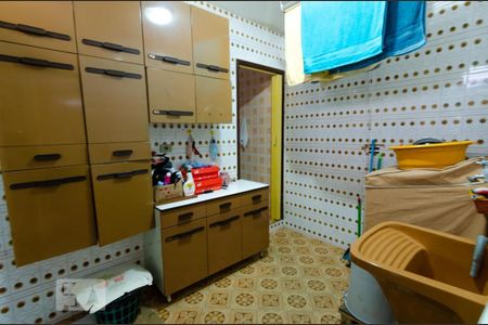 Casa à venda com 150m², 3 quartos e 2 vagasLavanderia 2