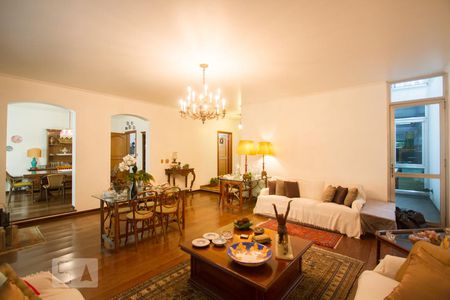 Sala de Estar de casa à venda com 3 quartos, 317m² em Campo Belo, São Paulo