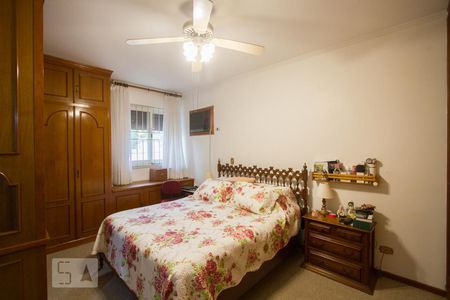 Casa à venda com 317m², 3 quartos e 3 vagasSuíte 2