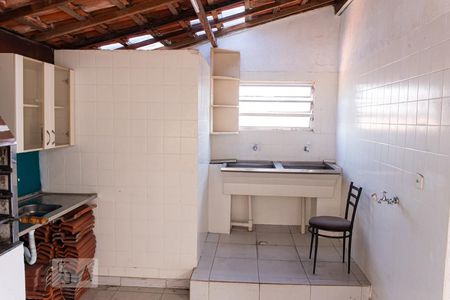 Casa à venda com 120m², 3 quartos e 6 vagasChurrasqueira