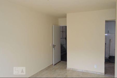 Sala de apartamento para alugar com 3 quartos, 60m² em Santa Rosa, Niterói
