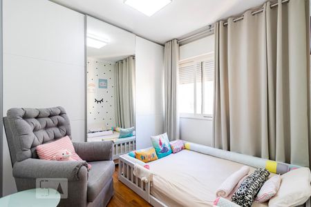 Apartamento à venda com 115m², 3 quartos e 2 vagasQuarto 2