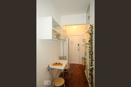 Sala de apartamento para alugar com 1 quarto, 24m² em Copacabana, Rio de Janeiro