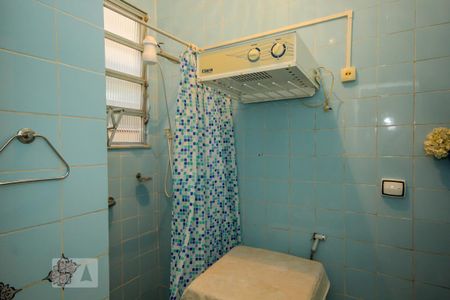 Banheiro de apartamento para alugar com 1 quarto, 24m² em Copacabana, Rio de Janeiro