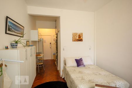Sala de apartamento para alugar com 1 quarto, 24m² em Copacabana, Rio de Janeiro