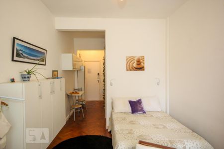 Sala de apartamento para alugar com 1 quarto, 24m² em Copacabana, Rio de Janeiro