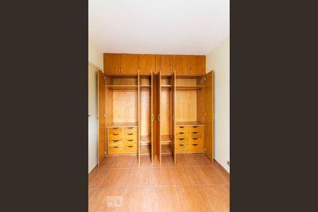 Apartamento à venda com 65m², 2 quartos e 1 vagaQuarto 2