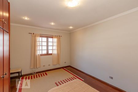 Casa à venda com 360m², 3 quartos e 8 vagas Casa à venda com 360m², 3 quartos e 8 vagasSuite 3