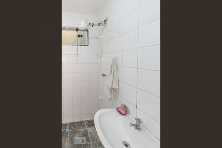 Casa à venda com 360m², 3 quartos e 8 vagas Casa à venda com 360m², 3 quartos e 8 vagasBanheiro da Suite de Serviço