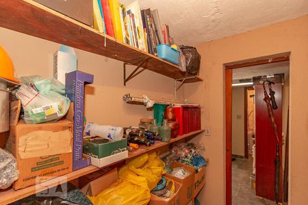 Casa à venda com 360m², 3 quartos e 8 vagas Casa à venda com 360m², 3 quartos e 8 vagasQuarto de Serviço