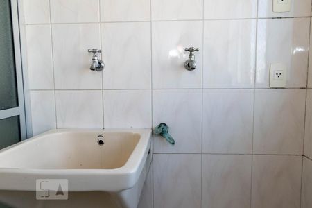 Apartamento à venda com 65m², 2 quartos e 1 vagaÁrea de Serviço