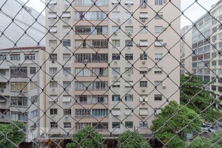 Vista do Quarto 1 de apartamento para alugar com 2 quartos, 60m² em Copacabana, Rio de Janeiro