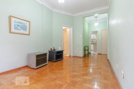 Sala de apartamento para alugar com 2 quartos, 60m² em Copacabana, Rio de Janeiro