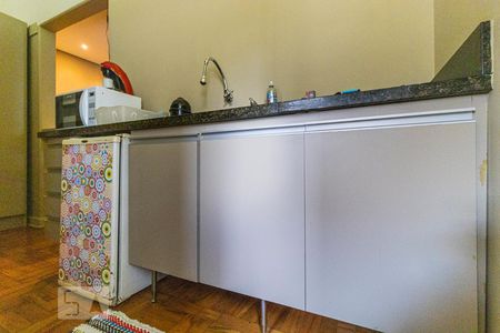 Studio à venda com 33m², 1 quarto e sem vagaCozinha - Armário