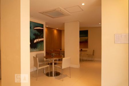 Apartamento à venda com 45m², 1 quarto e 1 vagaSalão de Festas