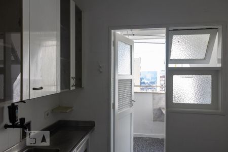 Apartamento para alugar com 66m², 2 quartos e sem vaga Apartamento para alugar com 66m², 2 quartos e sem vagaCozinha