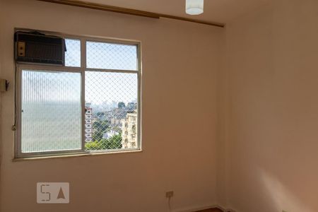 Quarto 2 de apartamento para alugar com 2 quartos, 66m² em Estácio, Rio de Janeiro