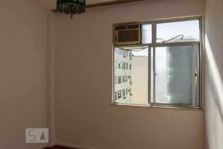 Quarto 1 de apartamento para alugar com 2 quartos, 66m² em Estácio, Rio de Janeiro