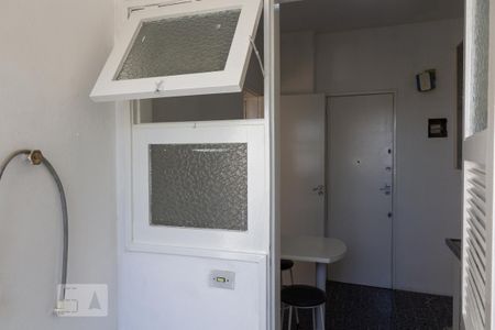 Apartamento para alugar com 66m², 2 quartos e sem vaga Apartamento para alugar com 66m², 2 quartos e sem vagaÁrea de Serviço