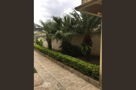 Casa de condomínio à venda com 110m², 3 quartos e 2 vagasÁrea comum