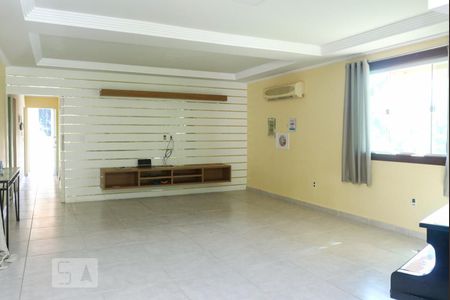 Sala de casa de condomínio à venda com 3 quartos, 180m² em Vargem Grande, Rio de Janeiro