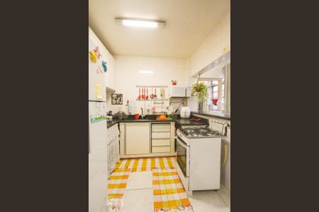 Apartamento à venda com 95m², 3 quartos e 2 vagas Apartamento à venda com 95m², 3 quartos e 2 vagasCozinha