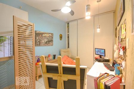 Apartamento à venda com 95m², 3 quartos e 2 vagas Apartamento à venda com 95m², 3 quartos e 2 vagasQuarto 3