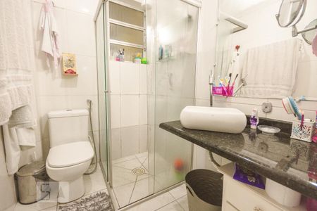 Apartamento à venda com 95m², 3 quartos e 2 vagas Apartamento à venda com 95m², 3 quartos e 2 vagasBanheiro