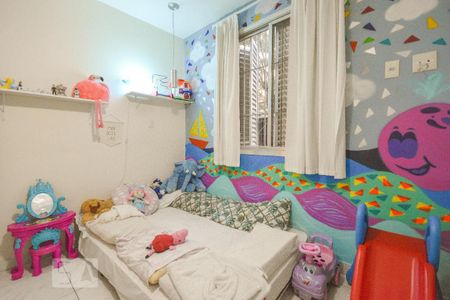 Apartamento à venda com 95m², 3 quartos e 2 vagas Apartamento à venda com 95m², 3 quartos e 2 vagasQuarto 2