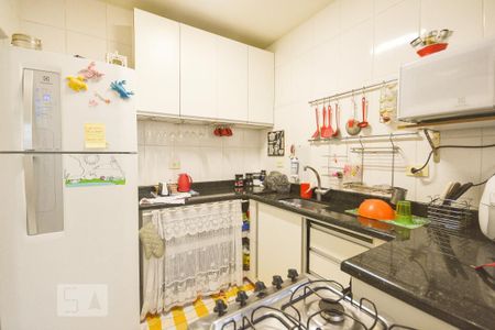 Apartamento à venda com 95m², 3 quartos e 2 vagas Apartamento à venda com 95m², 3 quartos e 2 vagasCozinha