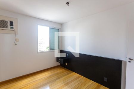 Suíte de apartamento à venda com 4 quartos, 140m² em Santo Agostinho, Belo Horizonte