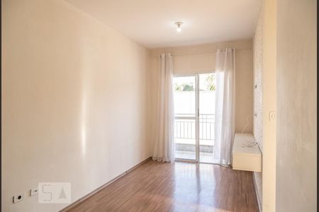 Sala de apartamento à venda com 2 quartos, 50m² em Vila Carmosina, São Paulo