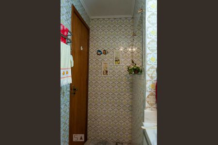 Banheiro de apartamento à venda com 2 quartos, 61m² em Centro Histórico, Porto Alegre