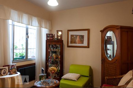 Sala de apartamento à venda com 2 quartos, 61m² em Centro Histórico, Porto Alegre