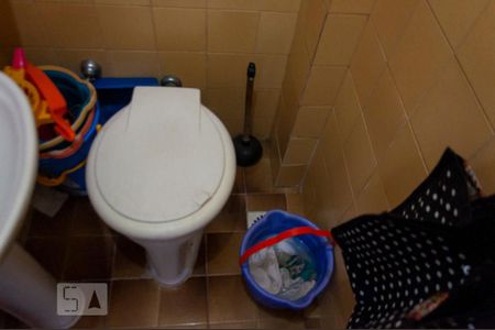 Apartamento à venda com 61m², 2 quartos e sem vagaBanheiro de Serviço