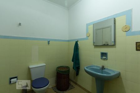 Casa à venda com 134m², 2 quartos e 1 vaga Casa à venda com 134m², 2 quartos e 1 vagaBanheiro