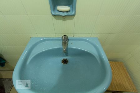 Casa à venda com 134m², 2 quartos e 1 vaga Casa à venda com 134m², 2 quartos e 1 vagaBanheiro