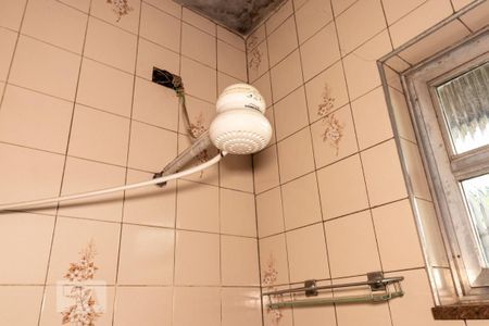 Casa à venda com 219m², 4 quartos e sem vaga1o. Andar - Banheiro 1