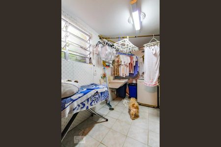 Casa à venda com 170m², 2 quartos e 2 vagasÁrea de Serviço